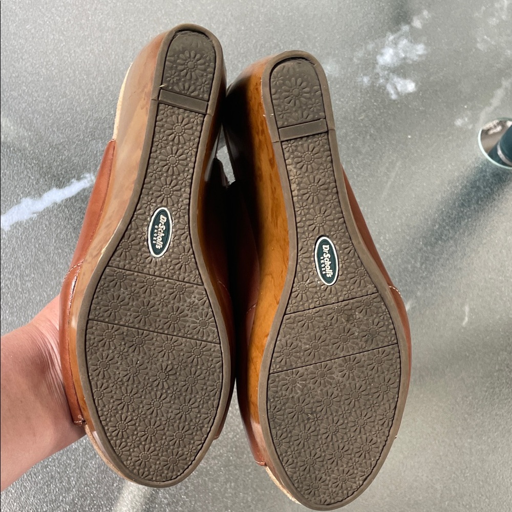 Dr. Scholl's Tan Leather Wedge Sandals - Picture 12 of 12
